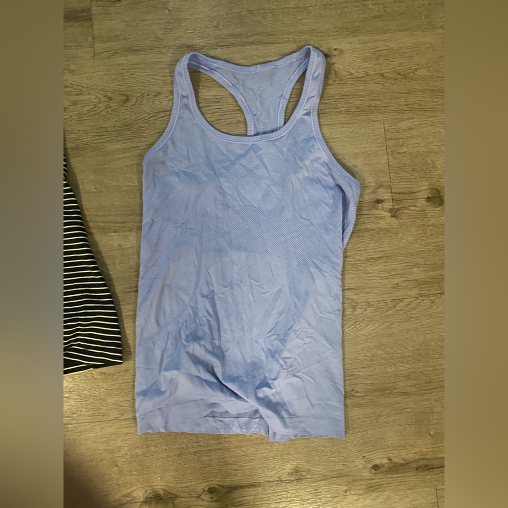 Lululemon Tank Tops - Picture 3 of 3